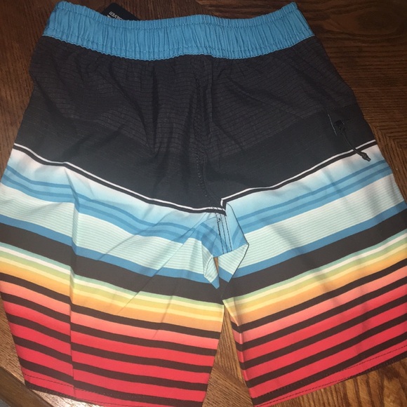NWT Quiksilver Everyday Stripe boys shorts - Picture 2 of 6